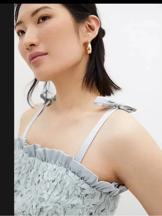 Anthropologie Sunday in Brooklyn Blue Smocked Textured Peplum Tank Size M NWT - Picture 3 of 8